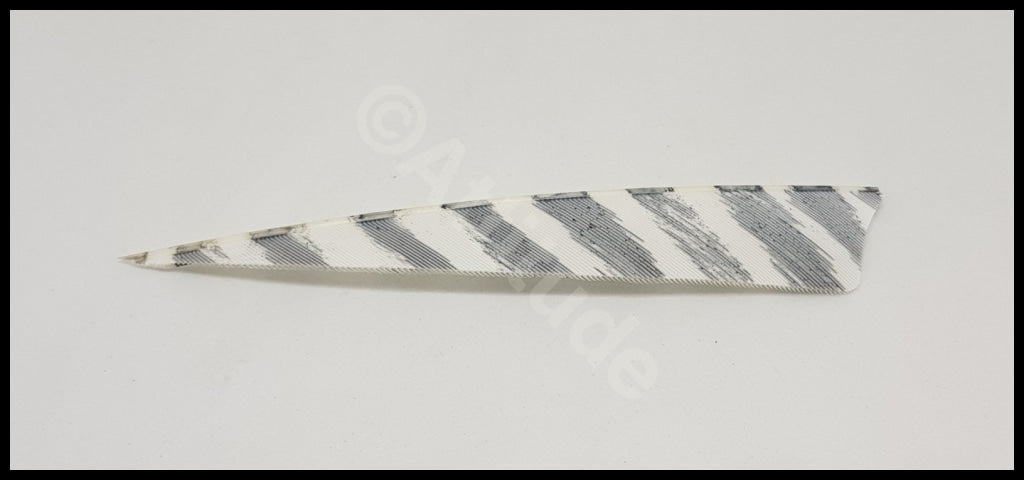 Gateway 4 Shield Bar Feathers Rw White Arrows